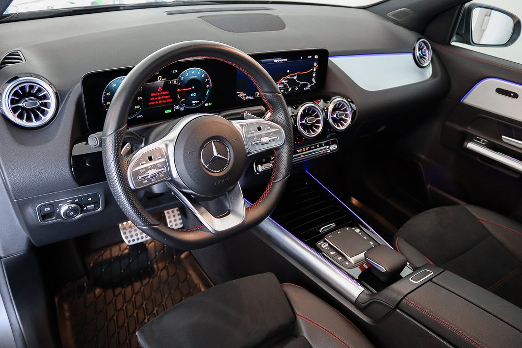 Mercedes-Benz GLA 250 e AMG Panorama Premiumpaket 218hk MOMS