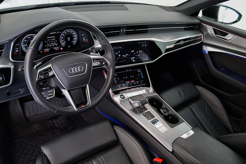 Audi A6 Avant 55 TFSI e Quattro S-Line Panorama Matrix MOMS