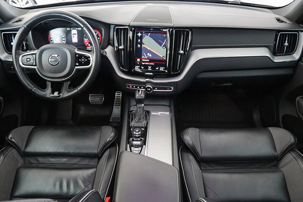 Volvo XC60 D4 R-Design Panorama H/K VoC Drag (SE SPEC)